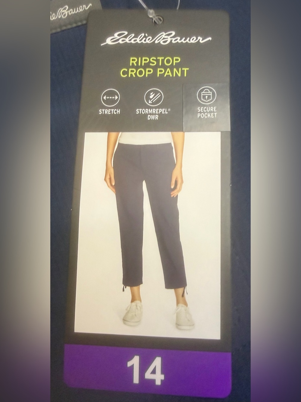 Eddie Bauer Women's Navy Blue Straight-Leg Performance Capris - Picture 9 of 10